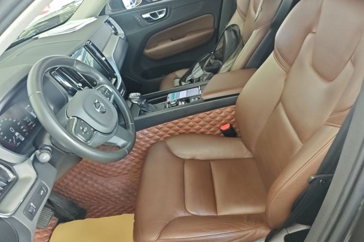 Used Volvo XC60 2020 T5 4x4 Zhiyi Luxury Edition Left Front Seat
