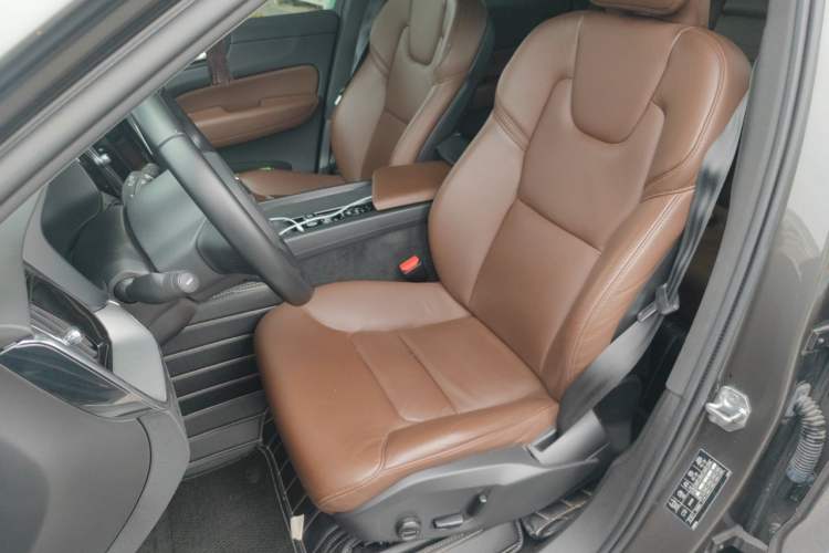 Used Volvo XC60 2020 T5 4x4 Zhiyi Luxury Edition Left Front Seat