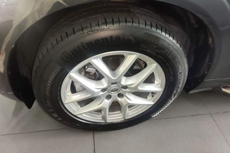 Used Volvo XC60 2020 T5 4x4 Zhiyi Luxury Edition Left Front Wheel Hub