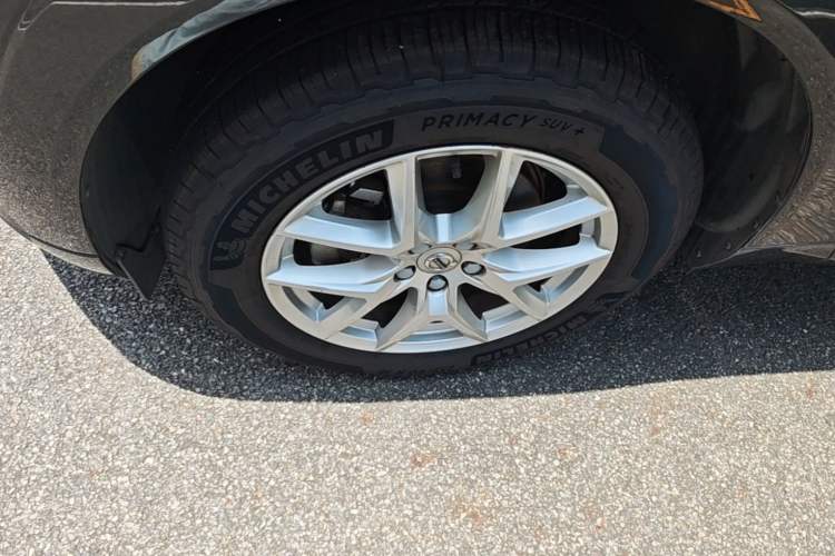 Used Volvo XC60 2020 T5 4x4 Zhiyi Luxury Edition Left Front Wheel Hub