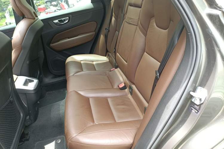Used Volvo XC60 2020 T5 4x4 Zhiyi Luxury Edition Left Rear Seat