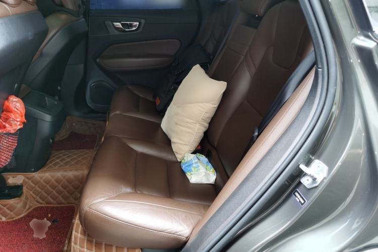 Used Volvo XC60 2020 T5 4x4 Smart Luxury Edition Left Rear Seat