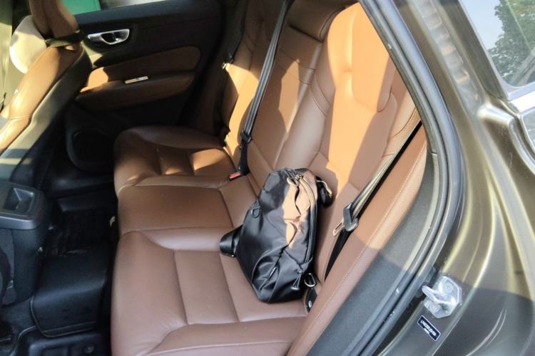 Used Volvo XC60 2020 T5 4x4 Smart Luxury Edition Left Rear Seat