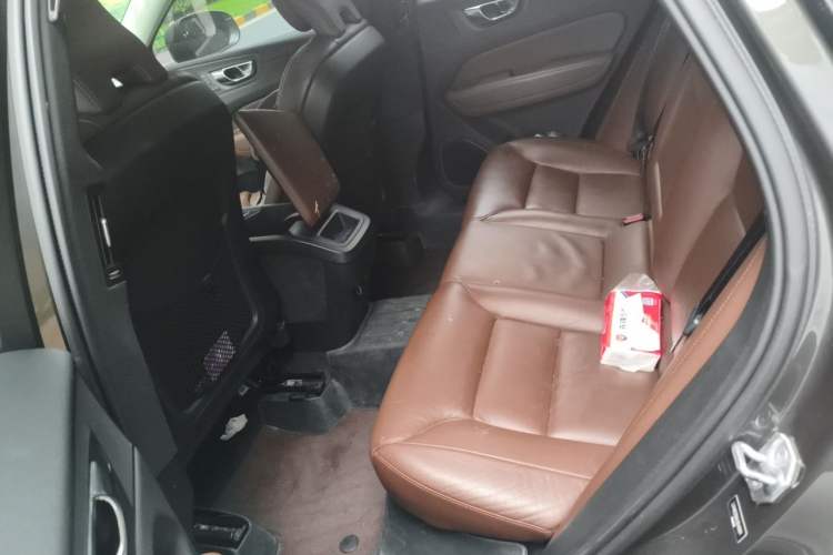 Used Volvo XC60 2020 T5 4x4 Smart Luxury Edition Left Rear Seat