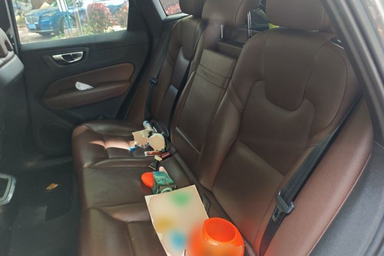 Used Volvo XC60 2020 T5 4x4 Zhiyi Luxury Edition Left Rear Seat