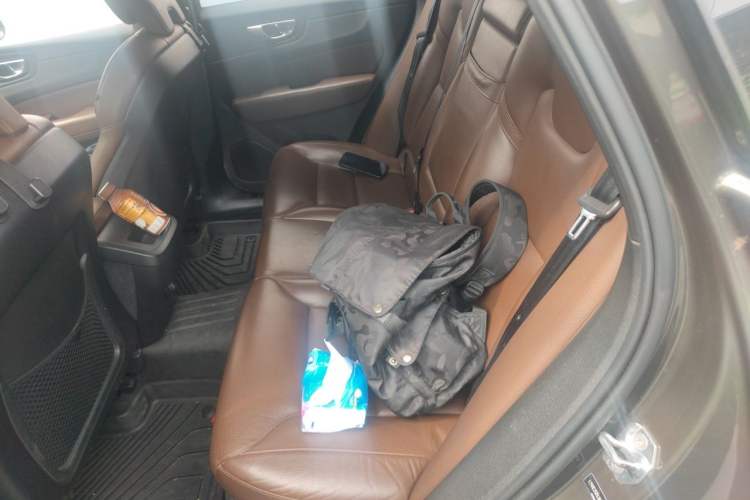 Used Volvo XC60 2020 T5 4x4 Zhiyi Luxury Edition Left Rear Seat