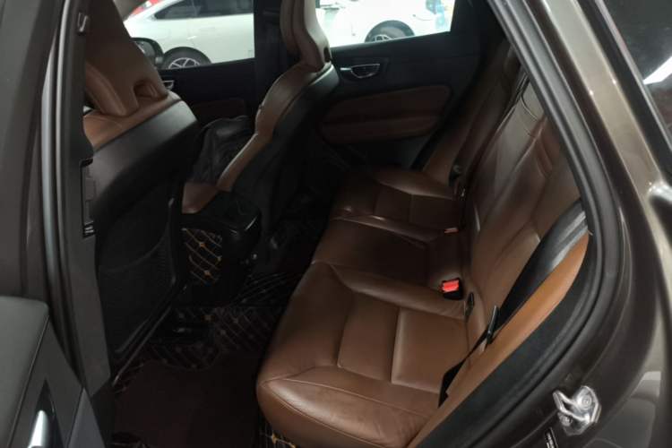 Used Volvo XC60 2020 T5 4x4 Zhiyi Luxury Edition Left Rear Seat