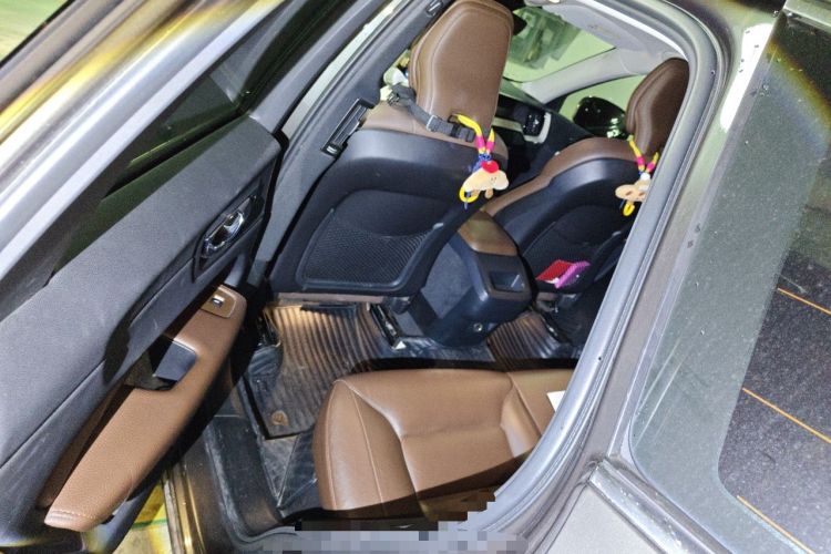 Used Volvo XC60 2020 T5 4x4 Smart Luxury Edition Left Rear Seat