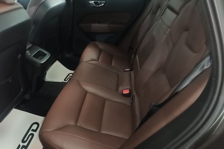 Used Volvo XC60 2020 T5 4x4 Zhiyi Luxury Edition Left Rear Seat