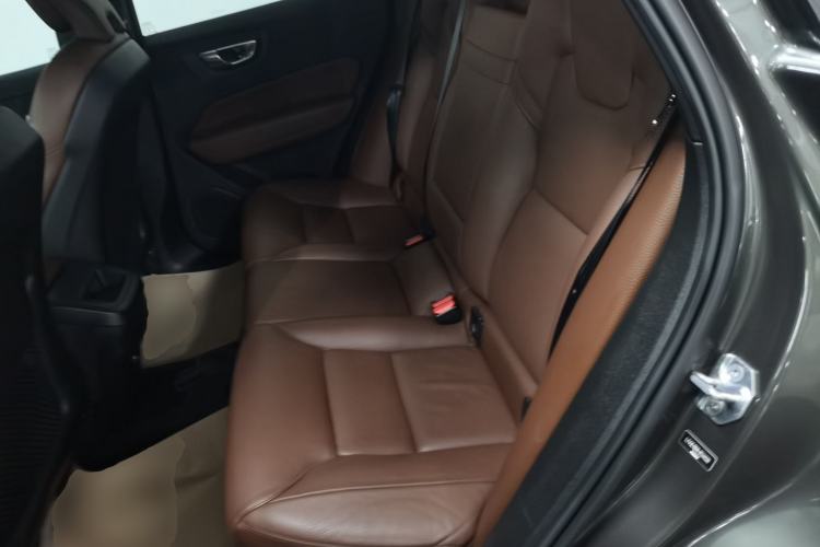 Used Volvo XC60 2020 T5 4x4 Zhiyi Luxury Edition Left Rear Seat
