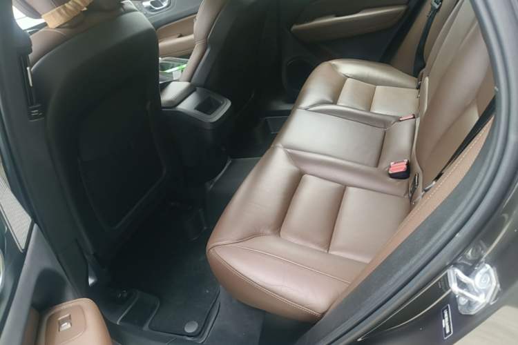 Used Volvo XC60 2020 T5 4x4 Smart Luxury Edition Left Rear Seat