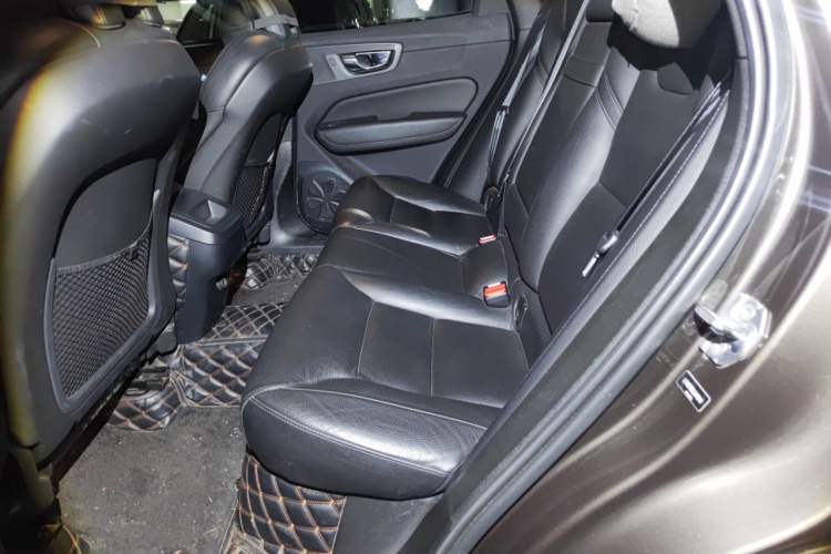 Used Volvo XC60 2020 T5 4x4 Smart Luxury Edition Left Rear Seat