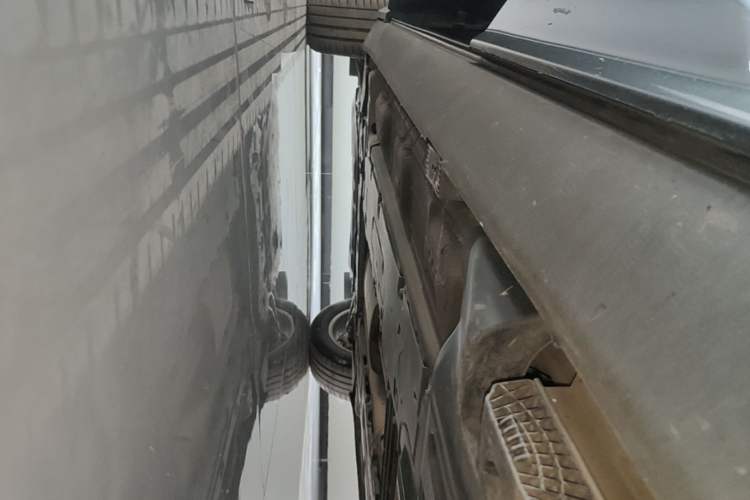Used Volvo XC60 2020 T5 4x4 Zhiyi Luxury Edition Left Side Sill