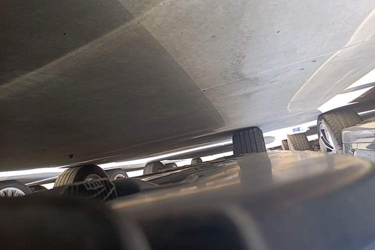 Used Volvo XC60 2020 T5 4x4 Zhiyi Luxury Edition Left Side Sill
