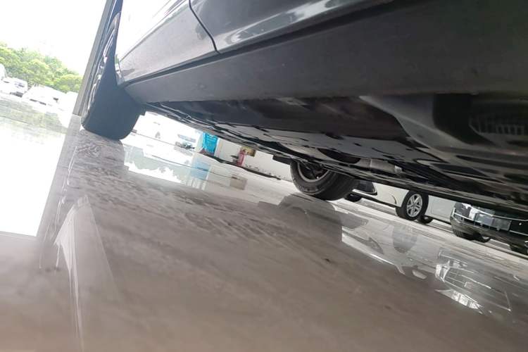 Used Volvo XC60 2020 T5 4x4 Zhiyi Luxury Edition Left Side Sill