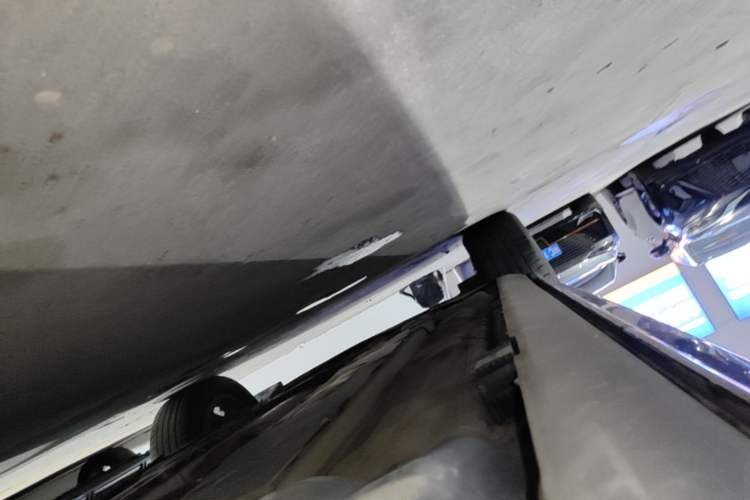 Used Volvo XC60 2020 T5 4x4 Zhiyi Luxury Edition Left Side Sill