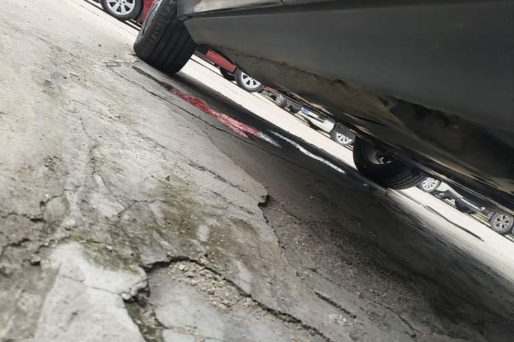 Used Volvo XC60 2020 T5 4x4 Smart Luxury Edition Left Side Sill