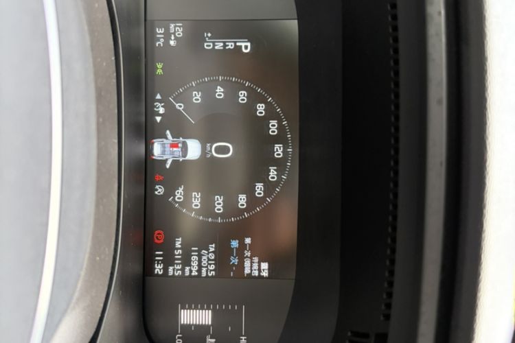 Used Volvo XC60 2020 T5 4x4 Zhiyi Luxury Edition Odometer Close Up