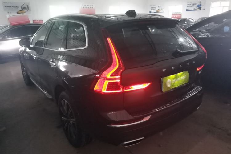 Used Volvo XC60 2020 T5 4x4 Smart Luxury Edition Rear Left 45 Deg