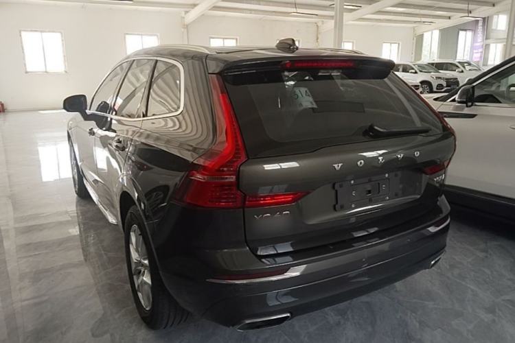Used Volvo XC60 2020 T5 4x4 Zhiyi Luxury Edition Rear Left 45 Deg