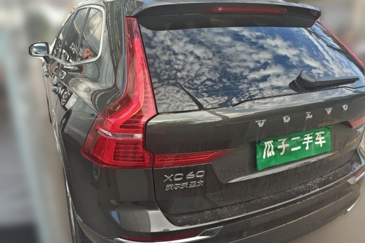 Used Volvo XC60 2020 T5 4x4 Zhiyi Luxury Edition Rear Left 45 Deg