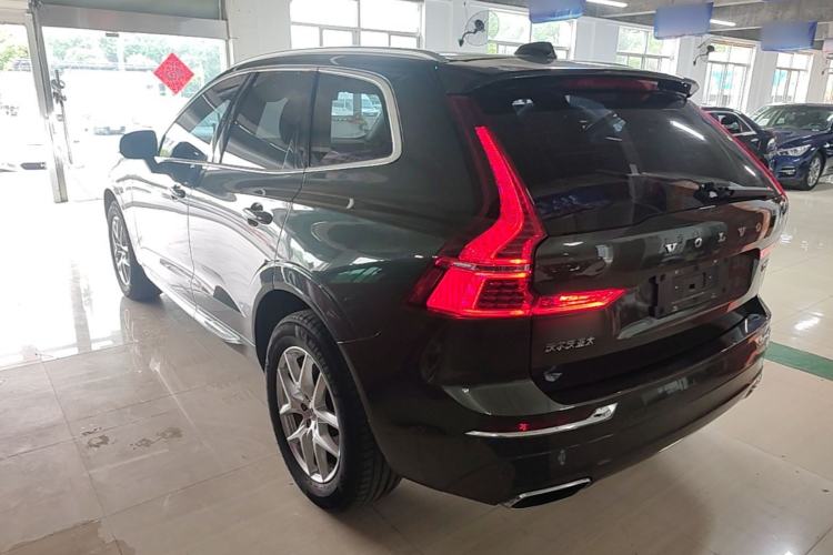 Used Volvo XC60 2020 T5 4x4 Zhiyi Luxury Edition Rear Left 45 Deg