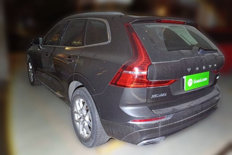Used Volvo XC60 2020 T5 4x4 Zhiyi Luxury Edition Rear Left 45 Deg