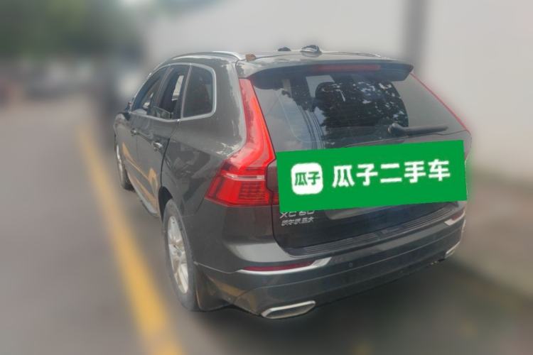 Used Volvo XC60 2020 T5 4x4 Zhiyi Luxury Edition Rear Left 45 Deg