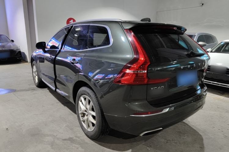 Used Volvo XC60 2020 T5 4x4 Zhiyi Luxury Edition Rear Left 45 Deg