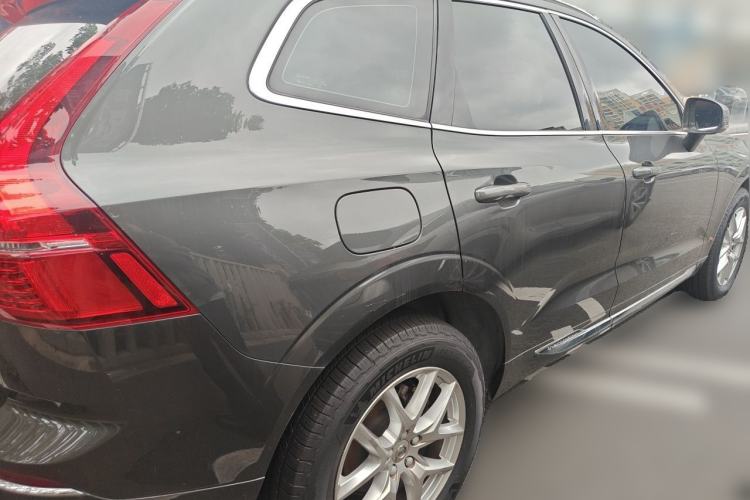 Used Volvo XC60 2020 T5 4x4 Zhiyi Luxury Edition Rear Right 45 Deg