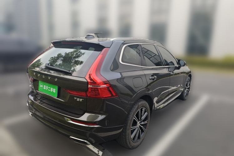 Used Volvo XC60 2020 T5 4x4 Smart Luxury Edition Rear Right 45 Deg