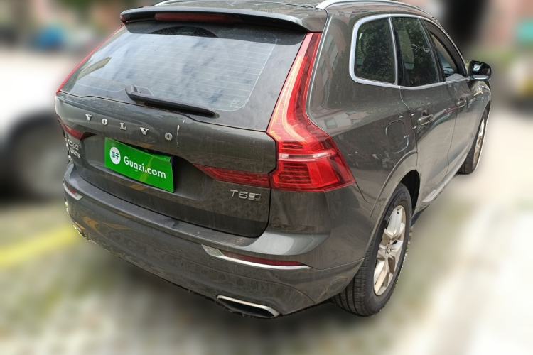 Used Volvo XC60 2020 T5 4x4 Zhiyi Luxury Edition Rear Right 45 Deg