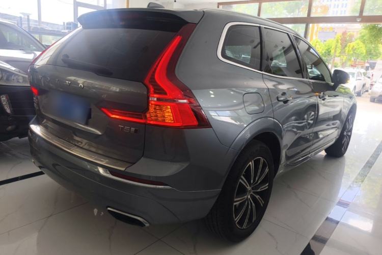 Used Volvo XC60 2020 T5 4x4 Zhiya Luxury Edition Rear Right 45 Deg
