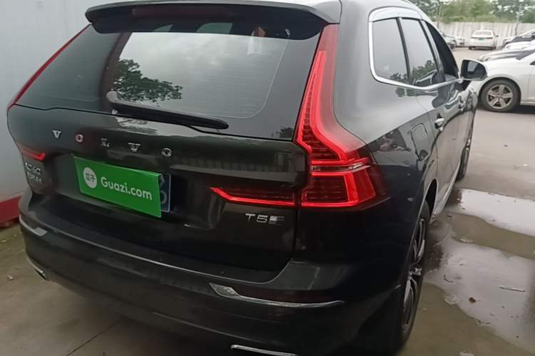 Used Volvo XC60 2020 T5 4x4 Smart Luxury Edition Rear Right 45 Deg