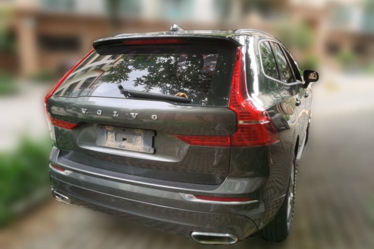 Used Volvo XC60 2020 T5 4x4 Zhiyi Luxury Edition Rear Right 45 Deg