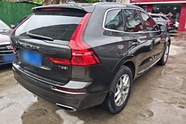 Used Volvo XC60 2020 T5 4x4 Zhiyi Luxury Edition Rear Right 45 Deg