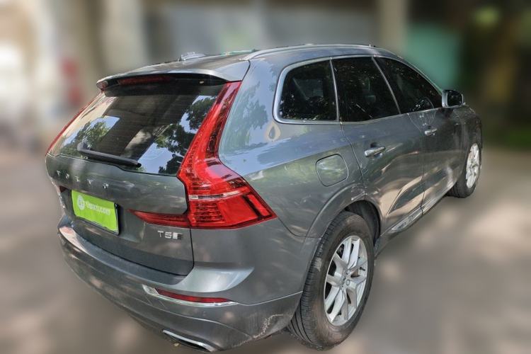 Used Volvo XC60 2020 T5 4x4 Zhiyi Luxury Edition Rear Right 45 Deg