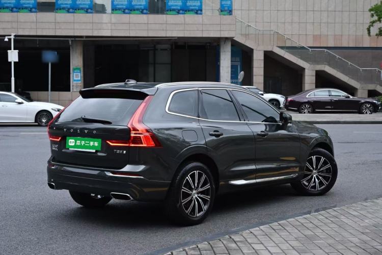 Used Volvo XC60 2020 T5 4x4 Smart Luxury Edition Rear Right 45 Deg