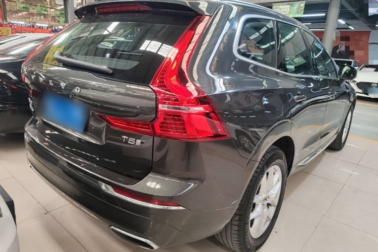 Used Volvo XC60 2020 T5 4x4 Zhiyi Luxury Edition Rear Right 45 Deg