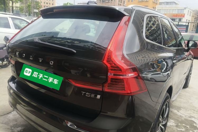 Used Volvo XC60 2020 T5 4x4 Smart Luxury Edition Rear Right 45 Deg