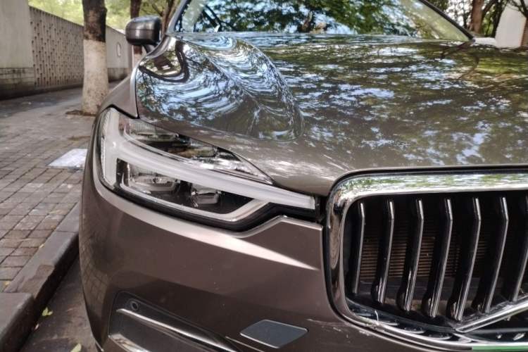 Used Volvo XC60 2020 T5 4x4 Smart Luxury Edition Right Front Headlight
