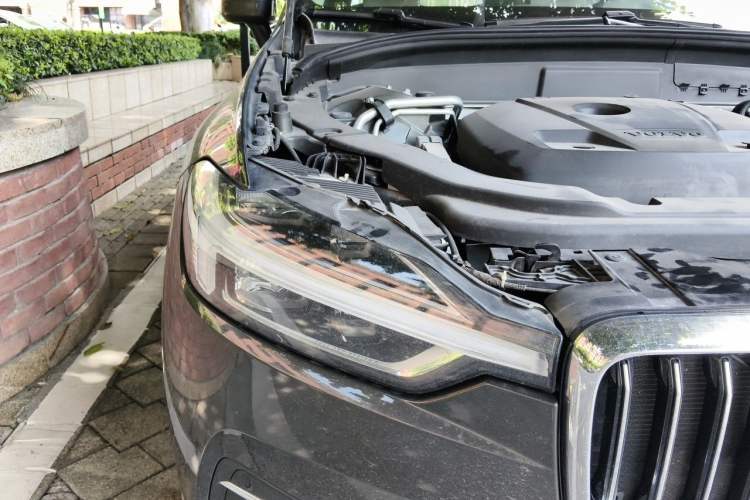 Used Volvo XC60 2020 T5 4x4 Zhiyi Luxury Edition Right Front Headlight