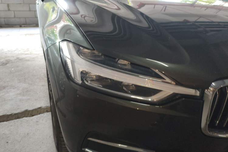Used Volvo XC60 2020 T5 4x4 Zhiyi Luxury Edition Right Front Headlight