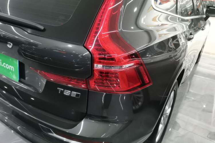 Used Volvo XC60 2020 T5 4x4 Zhiyi Luxury Edition Right Rear Taillight