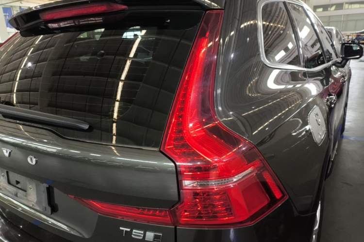 Used Volvo XC60 2020 T5 4x4 Zhiyi Luxury Edition Right Rear Taillight