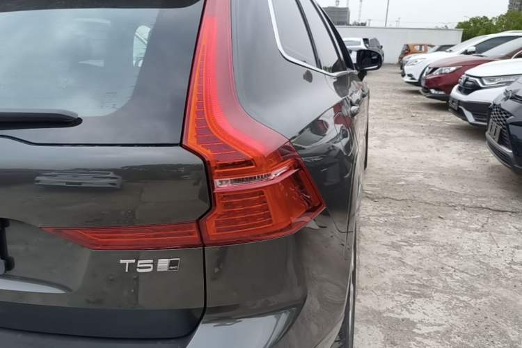 Used Volvo XC60 2020 T5 4x4 Zhiyi Luxury Edition Right Rear Taillight