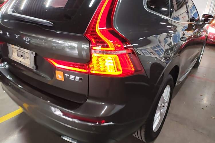 Used Volvo XC60 2020 T5 4x4 Zhiyi Luxury Edition Right Rear Taillight