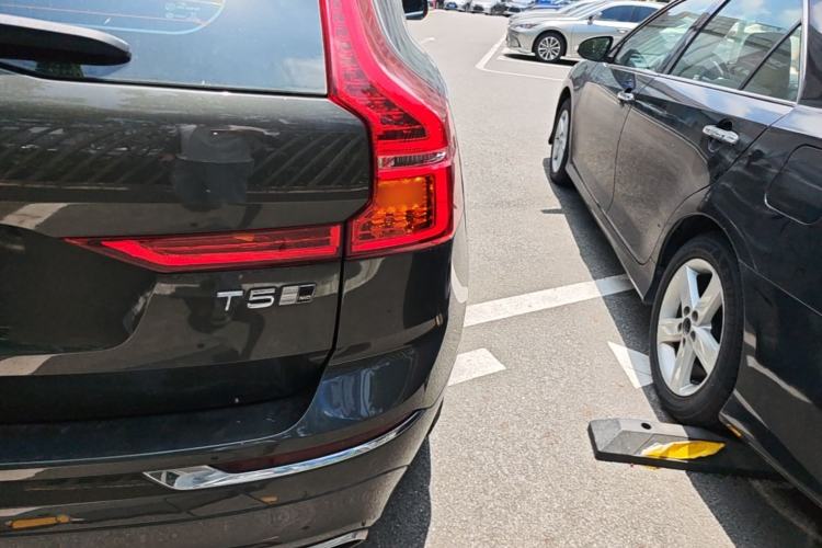 Used Volvo XC60 2020 T5 4x4 Zhiyi Luxury Edition Right Rear Taillight