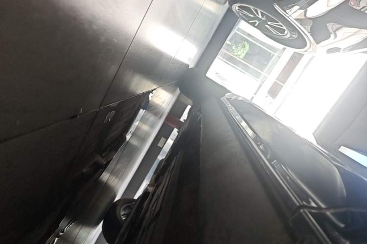 Used Volvo XC60 2020 T5 4x4 Zhiyi Luxury Edition Right Side Sill