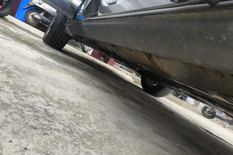 Used Volvo XC60 2020 T5 4x4 Smart Luxury Edition Right Side Sill
